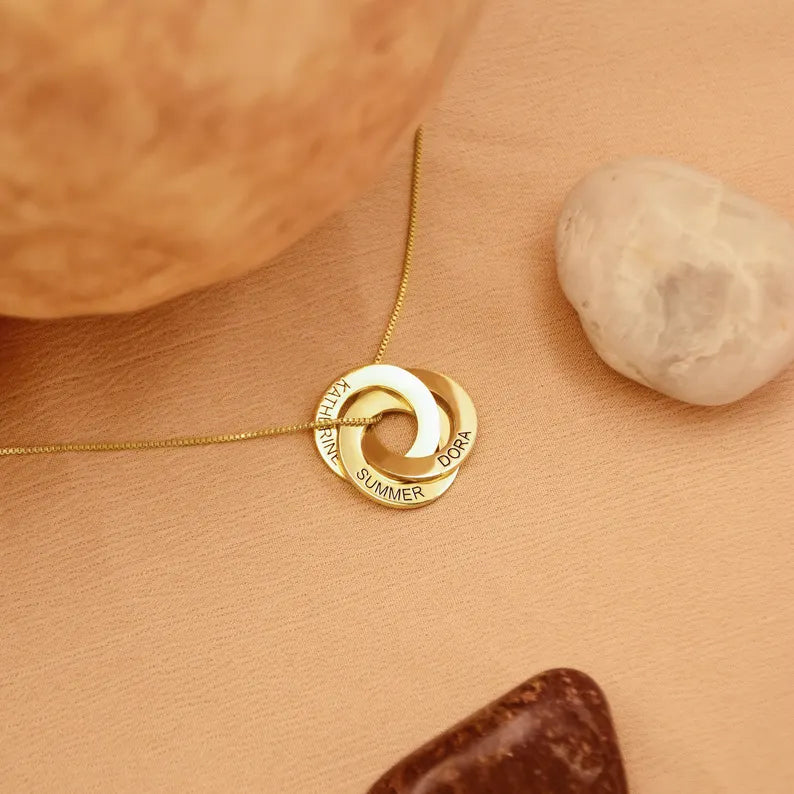 Interlocked Round Hoops Necklace